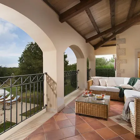 Sophie Villa Porec